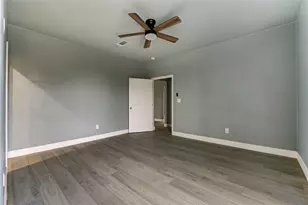 4323 Continental Dr, Houston, TX 77072 - Photo 23