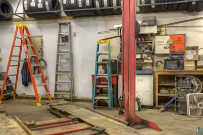 3 E Sheridan St, Ely, MN 55731 - Photo 9