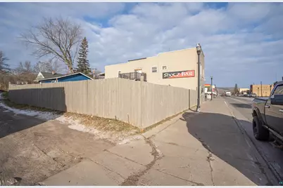 1321 Commonwealth Ave, Duluth, MN 55808 - Photo 5