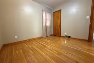 3027 8th Ave E, Hibbing, MN 55746 - Photo 19