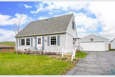 33 Nelson Dr, Silver Bay, MN 55614 - Photo 3