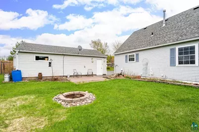 33 Nelson Dr, Silver Bay, MN 55614 - Photo 7