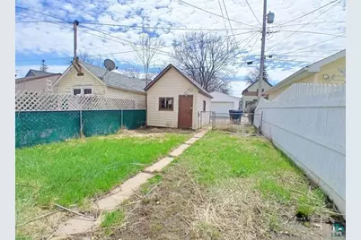 512 S 5th St, Virginia, MN 55792 - Photo 3