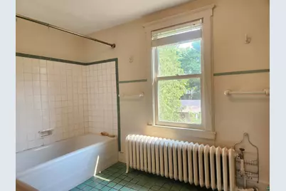 822 Macarthur Ave, Ashland, WI 54806 - Photo 27