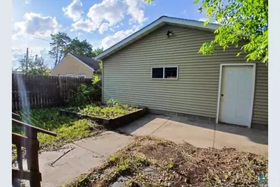 112 W 3rd Ave N, Aurora, MN 55705 - Photo 5