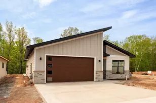 125 Goldys Way, Duluth, MN 55807 - Photo 3