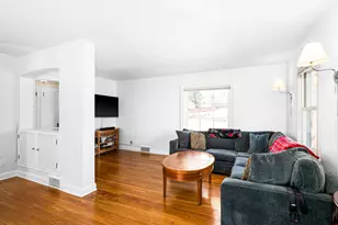 3406 E 4th St, Duluth, MN 55804 - Photo 3