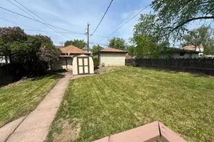 2821 W 1st St, Duluth, MN 55806 - Photo 7