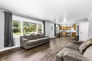 56 Helberg Rd, Esko, MN 55733 - Photo 3