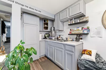 307 E Central Entrance, Duluth, MN 55811 - Photo 7