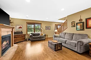 5368 Mckinley Dr, Hermantown, MN 55811 - Photo 9