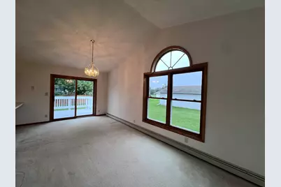 2023 E 11th St, Superior, WI 54880 - Photo 9