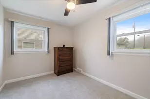 2219 W 22nd St, Duluth, MN 55811 - Photo 21