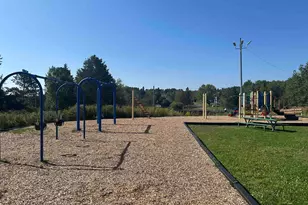 2219 W 22nd St, Duluth, MN 55811 - Photo 43