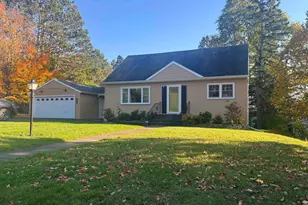 316 W Faribault St, Duluth, MN 55803 - Photo 3