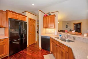 205 Bluffs Ridge Ct, Duluth, MN 55811 - Photo 9