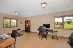 205 Bluffs Ridge Ct, Duluth, MN 55811 - Photo 27