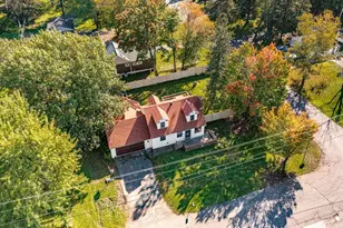 2602 Sahlman Ave, Cloquet, MN 55720 - Photo 3