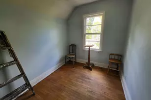 111 Carrie Ave, Eveleth, MN 55734 - Photo 11