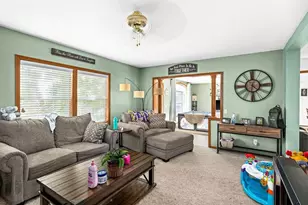 10 Spruce Dr, Duluth, MN 55810 - Photo 11