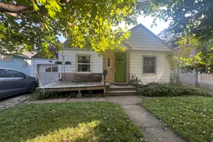 204 W Faribault St, Duluth, MN 55803 - Photo 1