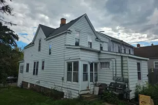 917 E 7th St, Duluth, MN 55805 - Photo 3