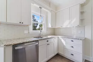 820 7th Ave E, Superior, WI 54880 - Photo 9