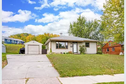 66 Banks Blvd, Silver Bay, MN 55614 - Photo 15