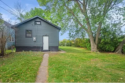 1320 Fisher Ave, Superior, WI 54880 - Photo 17