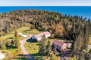4892 Hwy 61 N, Beaver Bay, MN 55601 - Photo 1