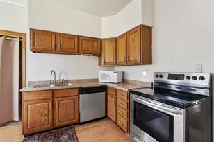 1211 E 1st St, Duluth, MN 55805 - Photo 17