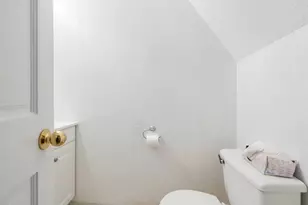 1211 E 1st St, Duluth, MN 55805 - Photo 9