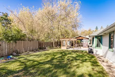 847 Spring Lake Rd, Cloquet, MN 55720 - Photo 5