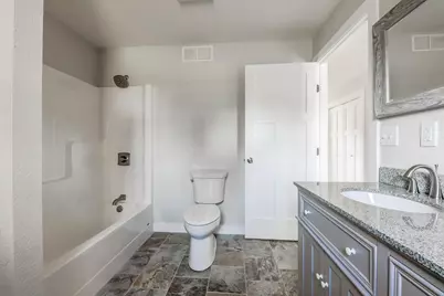 411 4th Ave, Two Harbors, MN 55616 - Photo 17