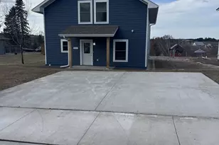 411 4th Ave, Two Harbors, MN 55616 - Photo 21