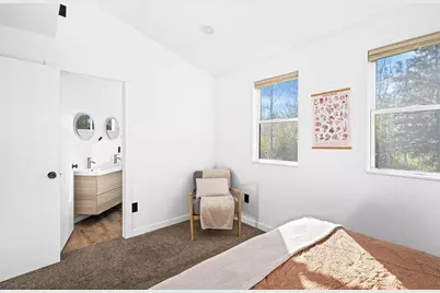 4074 W Tischer Rd, Duluth, MN 55803 - Photo 21