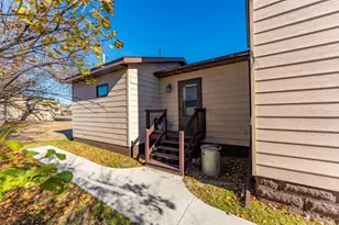 313 E Chapman St, Ely, MN 55731 - Photo 29