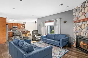 6048 Lakewood Rd, Duluth, MN 55804 - Photo 25