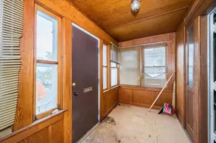 4333 W 8th St, Duluth, MN 55807 - Photo 5