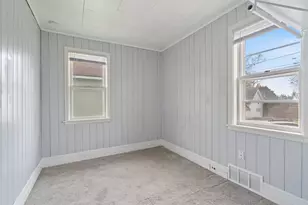 4710 McCulloch St, Duluth, MN 55804 - Photo 9