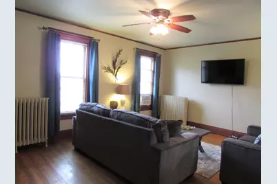 1611 1/2 Hammond Ave, Superior, WI 54880 - Photo 3