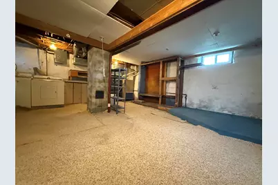 214 SW 8th St, Chisholm, MN 55719 - Photo 23