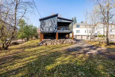 1914 E 1st St, Duluth, MN 55812 - Photo 5