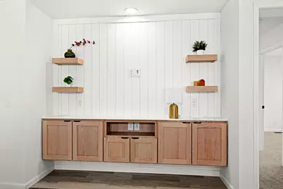 1914 E 1st St, Duluth, MN 55812 - Photo 11