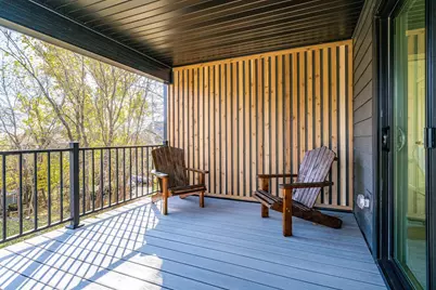 1914 E 1st St, Duluth, MN 55812 - Photo 9