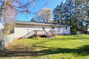 709 29th St, Cloquet, MN 55720 - Photo 7