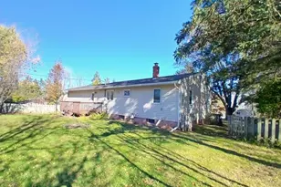 709 29th St, Cloquet, MN 55720 - Photo 5