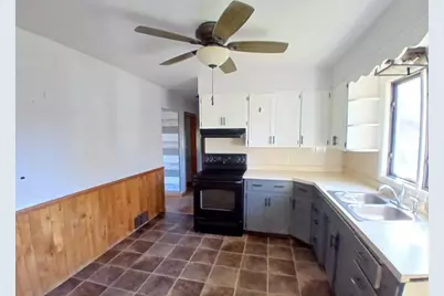 709 29th St, Cloquet, MN 55720 - Photo 11