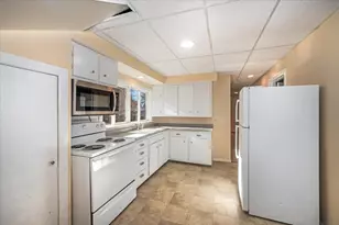 1301 Hughitt Ave, Superior, WI 54880 - Photo 7