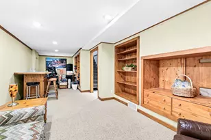 519 Anderson Rd, Duluth, MN 55811 - Photo 31